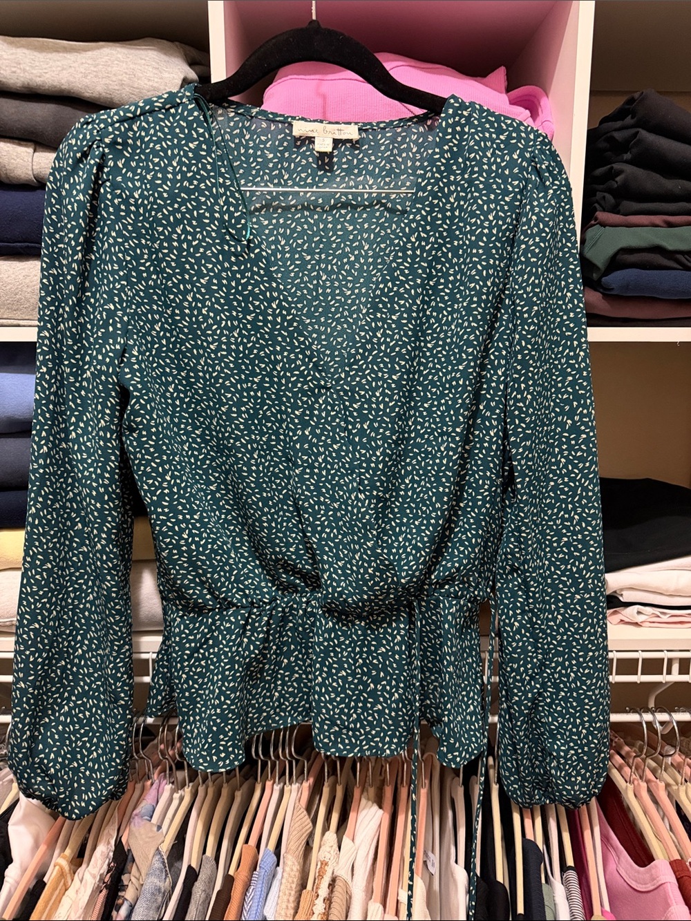nine britton Teal V-Neck Peplum Blouse with White Speckle Print